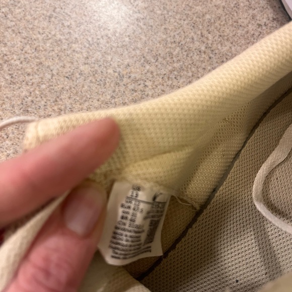 Nike Men's Beige and Orange Sneakers - Picture 6 of 6